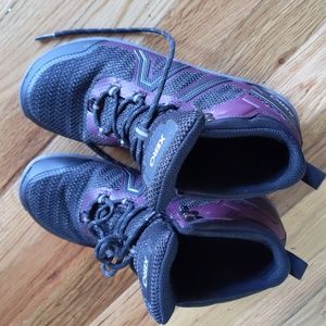 Xero Xcursion Fusion women's 8.5